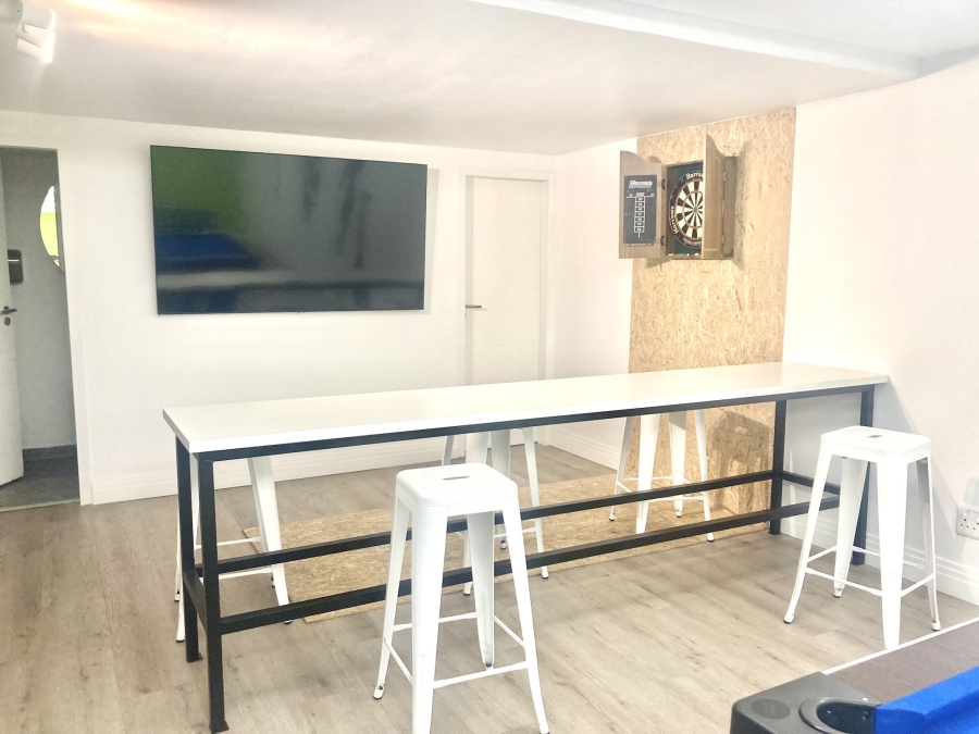 To Let 2 Bedroom Property for Rent in Newlands Western Cape